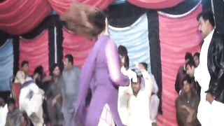 Dil Gulz Pahto Song