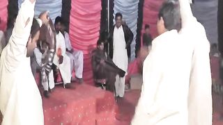 Mujhy Peeny Ka Shoq Nahen