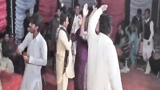 Wasani Jhonkan Hojay Berra Paar Qalandar