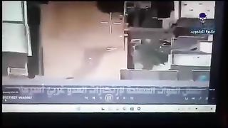 Sudanese Soldiers Confront RSF Member in Omdurman | RCF