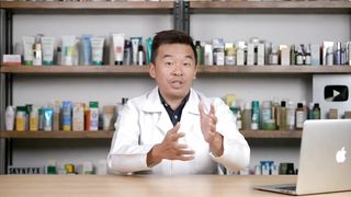 What goes into your skincare product: 5 Nasty skincare habits you are making right now