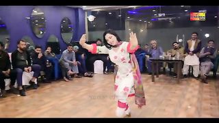 Sohna Lagda Ali Wala - Mehak Malik  New Dance Performance