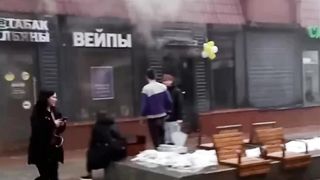 Загорелся магазин