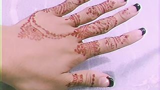 Mehndi in nails