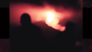 The eruption of the world's largest volcano in Hawaii