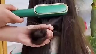 Hair straightener