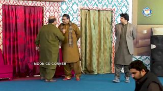 Agha Majid with Naseem Vicky and Sheri Khan _ Comedy Clip _ Stage Drama 2022 _ Punjabi Stage Drama.