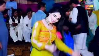 Mehak Malik Jadan Char Gai