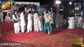 Gila Tera kareye mujra Mehak Malik