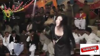Kale kapre ach dhola mashkook lagde saraiki Mehak Malik