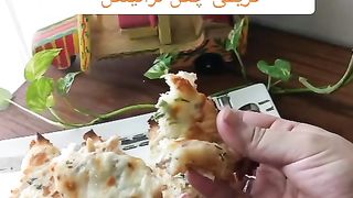 Creamy chicken triangle