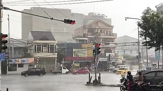 Butuh Hujan !