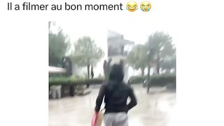 La chute ???????? #lol #comedy #divertissement #funny #funnyvideo #humour