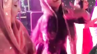 Moves ---- _chelseareganx(like follow subscribe please kar ???? Deewana 123