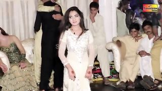 Mehak Malik Jainday Naal Dil laya New Mujra in kot adu