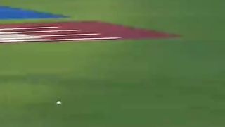 Unbelievable run out
