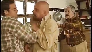 Ángela 75