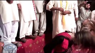 Mehak malik latest mujra ALI ALI dama dam mast kalandar Naseebo lal