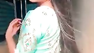Areeka_haq_slowmo_____tiktok_video____#shorts_#subscribe_#like_#tiktok(240p).