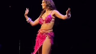 Beautiful bride bellydanceworld _lovedance_bellydance_world _bellydancer _bellydance _arabicdance _ like follow subscribe pi kar do Link description