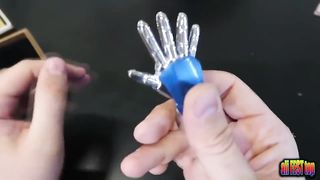 Зажигалка рука