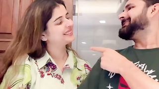 Gift Do Jaan Do Abhe