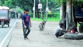 Tyre blast prank video
