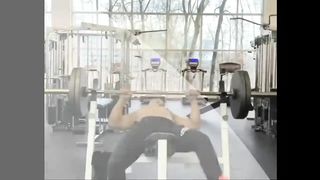 неповторимые ЧУДАКИ В КАЧАЛКЕ _ безумные ПРИКОЛЫ в СПОРТЗАЛЕ