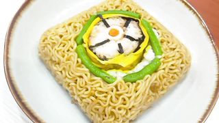 Mie Kotak
