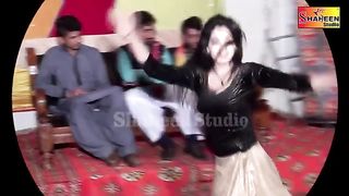 Mehak Malik New Mujra Eid Gift  Wey Main Aap Majajan Waali