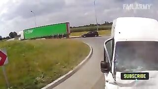Dumb_Drivers_|_Driving_Fails_