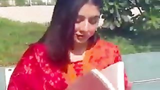 Areeka_Haq_Tiktok_❤????_Always_Love_yourself❤????_#shorts_@AreekaHaq02(240p).
