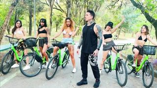 Arthur O Urso  چھ بیویوں کو خوش رکھنے کی کوشش میں شخص کی ہوگئی ایسی حالت،دلچسپ سٹوری