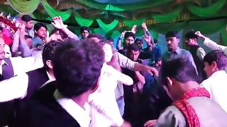 Mehak malik with kulachi shadi dance