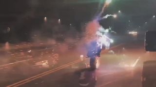 Moto in fire