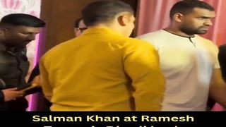 Salman Khan at Ramesh Tauranis Diwali bash #salmankhan #short #youtubeshort #shorts #trending #viral #shortvideo