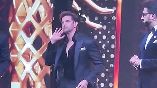 HRITHIK ROSHAN DANCE AT IIFA 2023