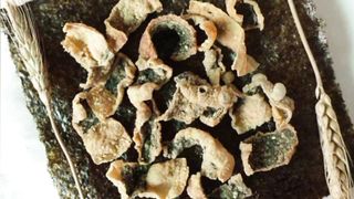 Kerupuk Rumput Laut