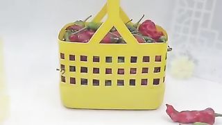 Make a fruit basket with a waste barrel.