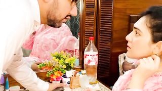 Awaz Nain Aarhi Keunkih