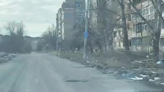 Ukraine Russia War | Denis "Dutchman" Kristof Evacuates Civilians from Avdiivka | Nov 8, 2 | RCF