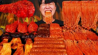 ASMR MUKBANG | nouilles épicées,  poulet frit, champignon enoki, saucisse le son de manger coréen !