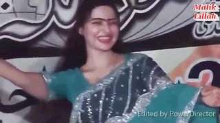 Aima Khan  Dance    Kanwaan Gujrat Dia   New Mehfil Mujra   Punjabi