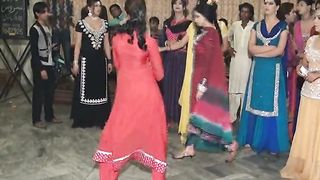 Arooj Mehfil Dance Mujra