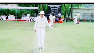 Funy video of cirket match