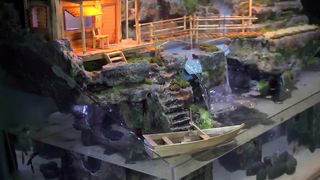 Я превратила разбитый аквариум    I turned a broken aquarium into a