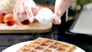 "Flavorsome England: A Gourmet Tour through the Delectable Tapestry of English Cuisine!"