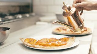 "English Epicurean Escapade: A Flavorful Sojourn into Delectable Delights!"