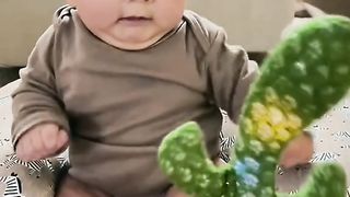 Baby cute, reactsen