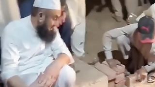 Heart broken moments of Maulana Tariq Jameel